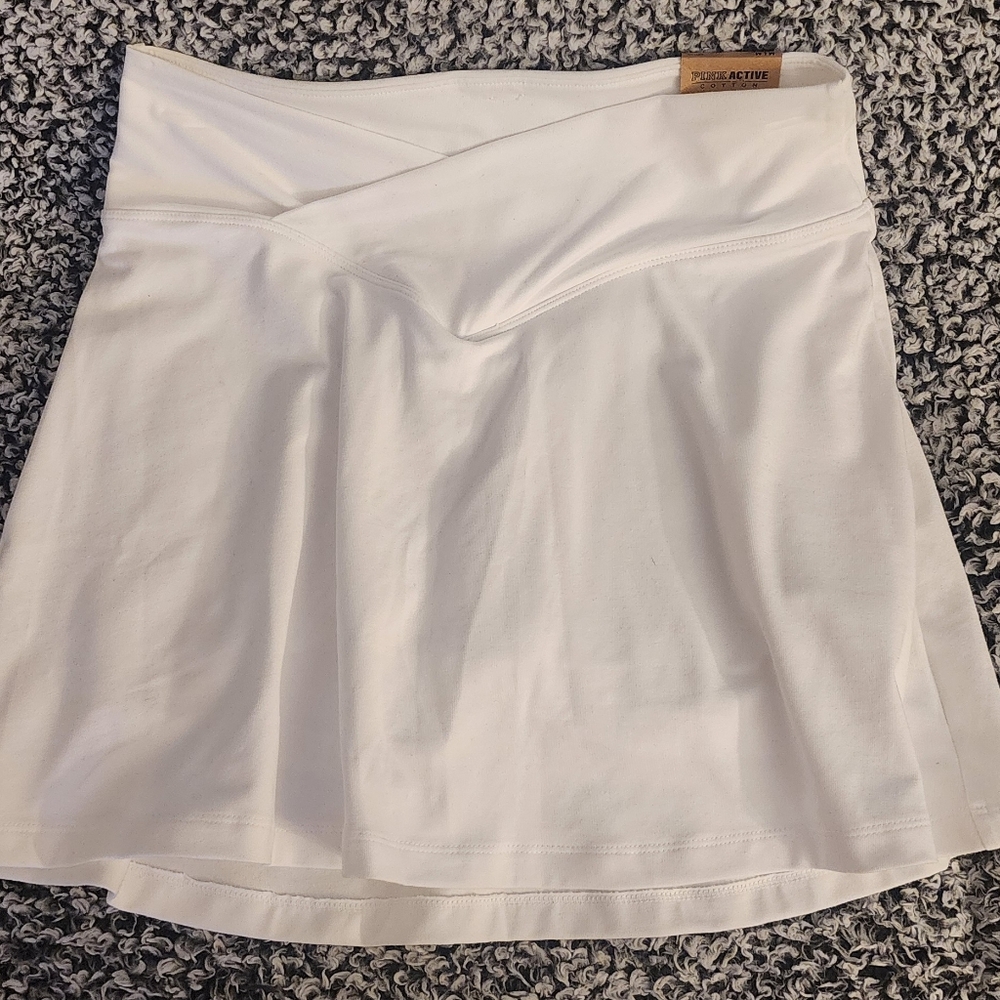 Women's (M) White Tennis Skirt - New